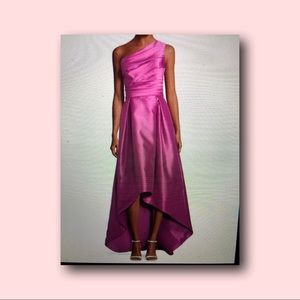 NWT ML Monique Lhuillier Pink High Low Gown. Size 8